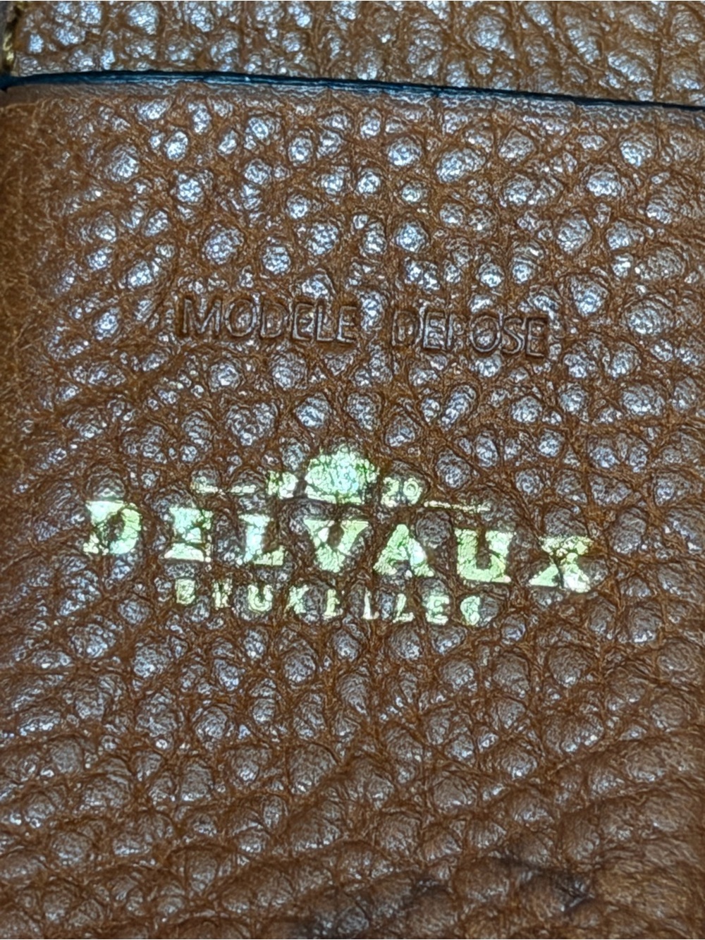 Vintage Delvaux Brown Leather with Gold Carabiner- Modele Depose Bucket bag - Picture 11 of 16